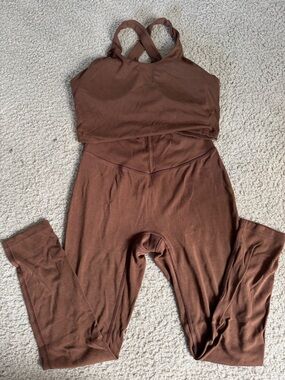 Namarie -Women’s leggings and top brown 2 piece set